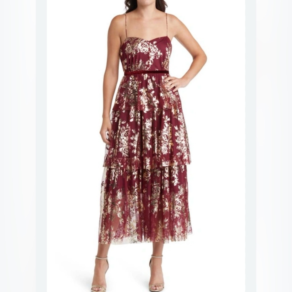 Badgley Mischka Red and Gold Tiered metallic tulle midi dress in red and gSize 4